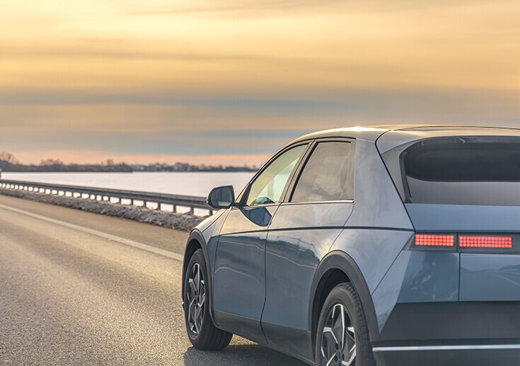 Penetrating Emerging Markets: Huatengyi Supports Bulk Export of Retired Ride-Hailing Vehicles to West Africa