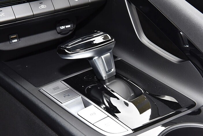 Beijing-Hyundai-Elantra-11