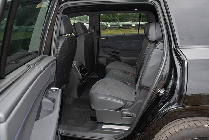 Teramont-Pro-450TSI-Summit-Edition10