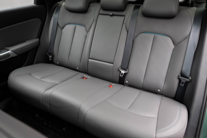BYD Atto 3-12