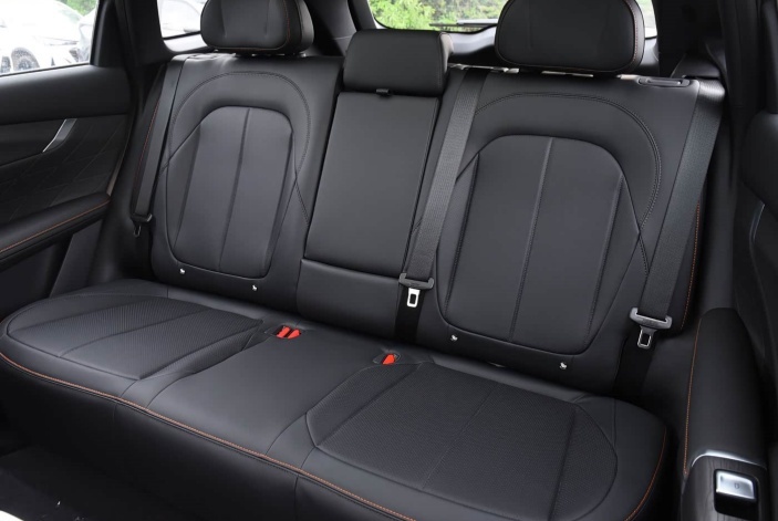 CHANGAN CS75PLUS-12